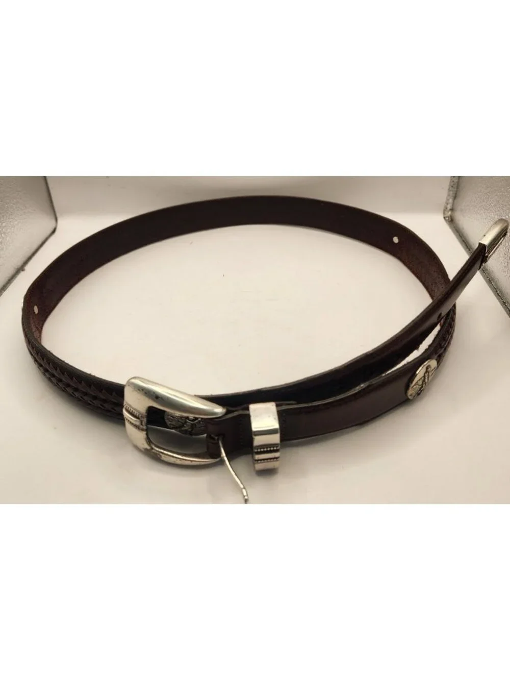 90s Onyx Brighton Brown Leather Belt Golf Player Medallions Silver Tone